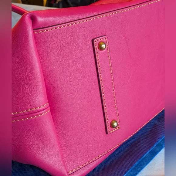 Dooney & Bourke Medium Russel Florentine Leather Tote in FUSHIA - Like New - Picture 5 of 8
